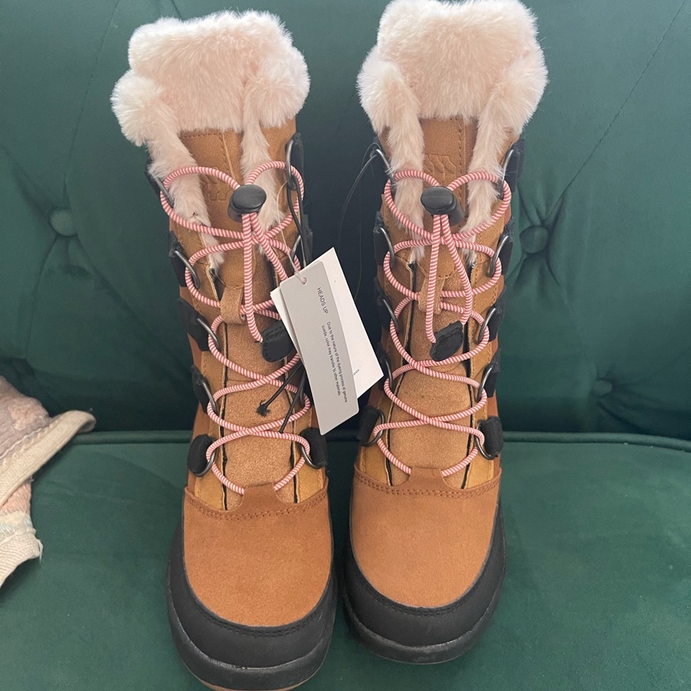Kids target brand boots